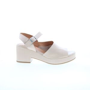Miz Mooz Womens Gaia Beige Shoes (NWT)